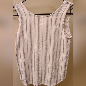 Loft size small tank top